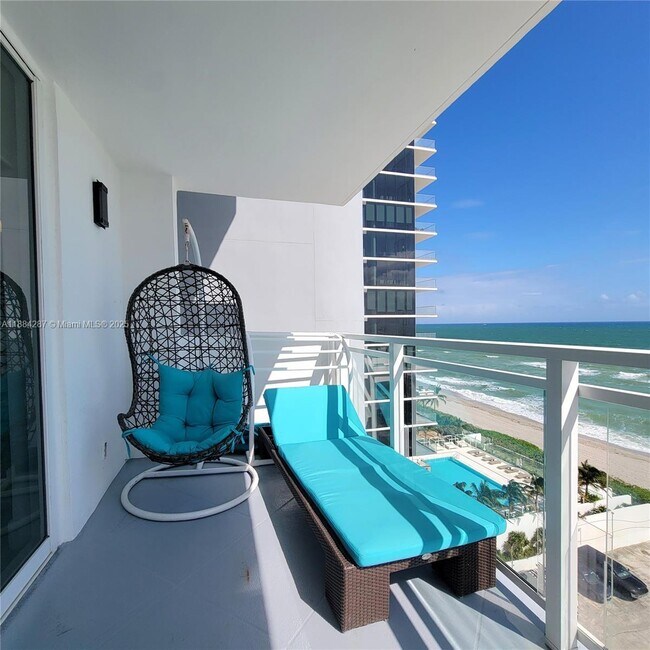 Building Photo - 2030 S Ocean Dr