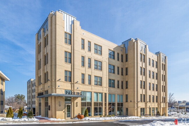 Building Photo - Mercury Bethesda
