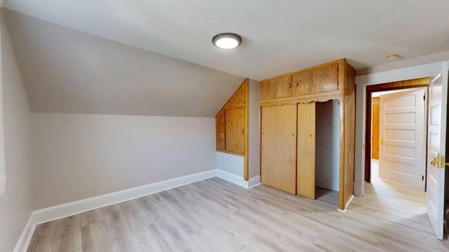 Building Photo - Slavic Village - 4 Bedroom - Single Family Home