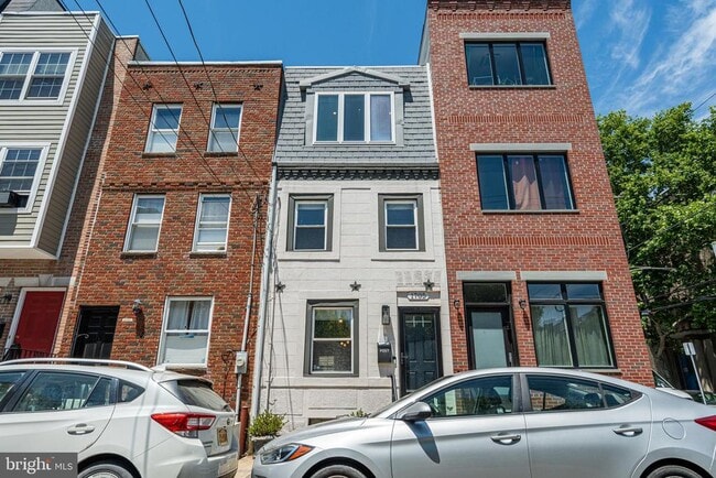 Building Photo - 1705 Montrose St