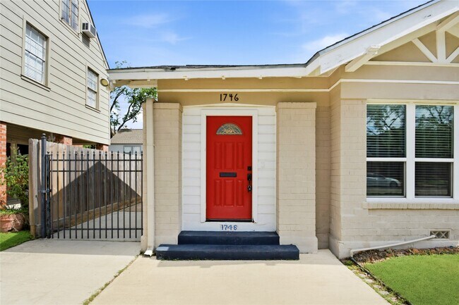 Building Photo - 1746 Colquitt St