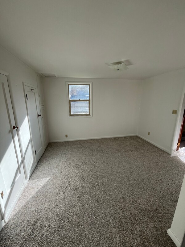 Building Photo - 1166 S Sheridan Ave