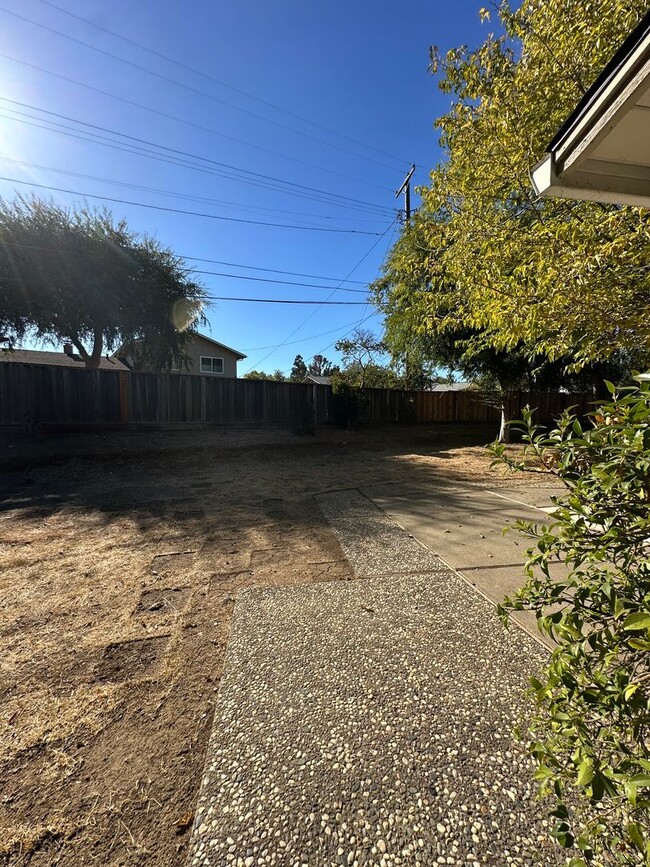 Building Photo - Beautiful home near the Almaden Country Club!