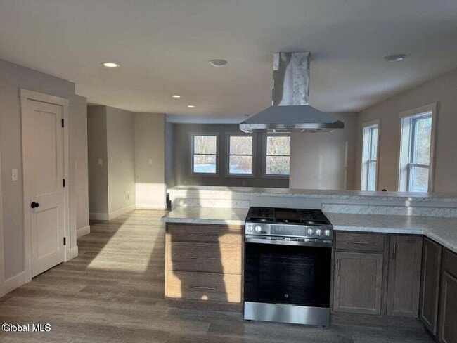 Building Photo - 199 US-4