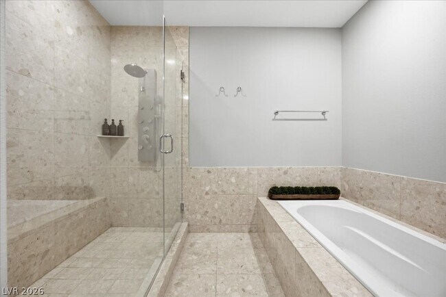 Building Photo - 4575 Dean Martin Dr