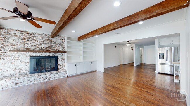 Building Photo - 329 Oxford Dr