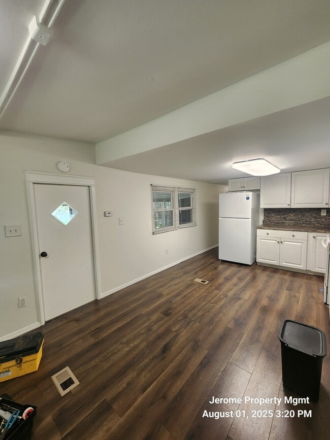 Building Photo - 4620 Plum St