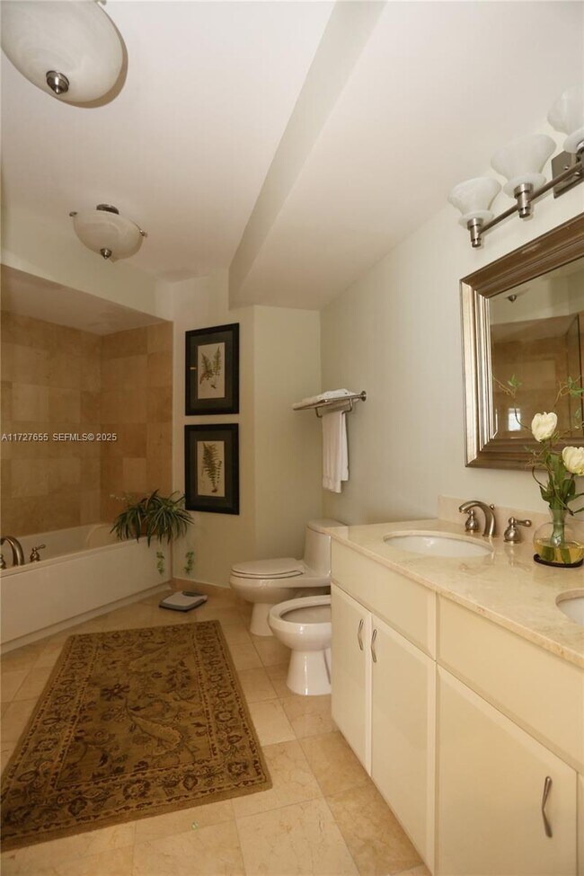 Building Photo - 6365 Collins Ave