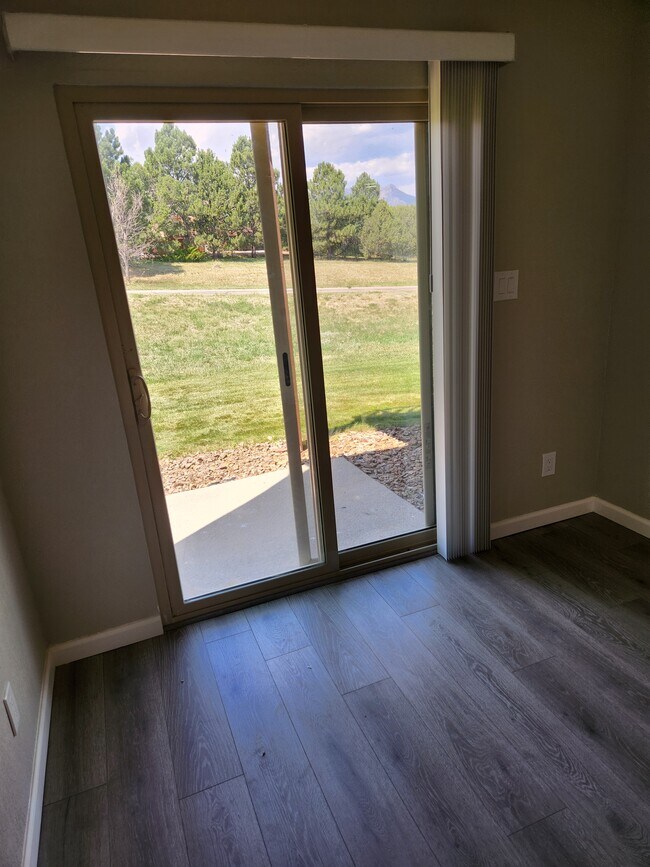 Building Photo - 5502 Dunbar Ct