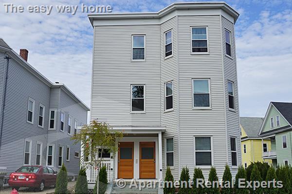 Building Photo - 2 Greenwood Terrace
