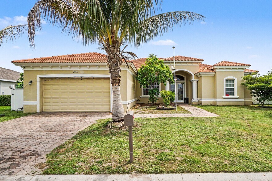 Building Photo - 20831 Copperhead Dr