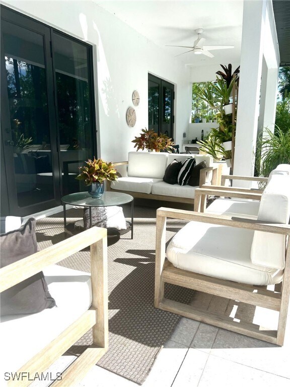 Building Photo - 510 12th Ave NE