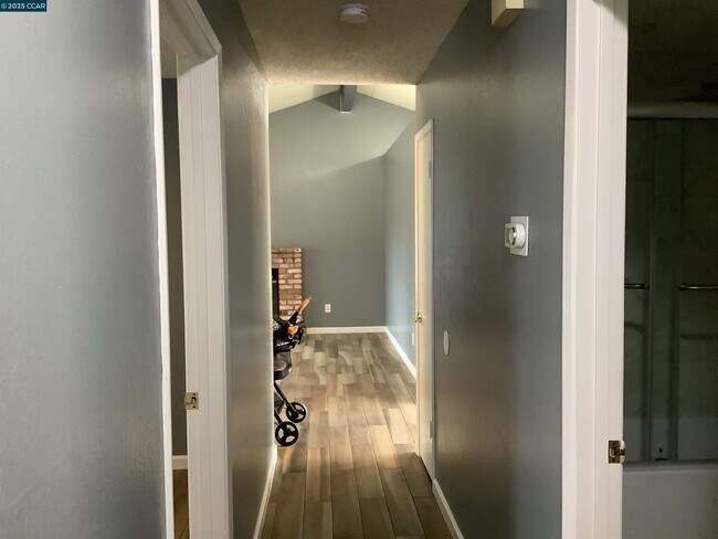 Building Photo - 2265 Jacqueline Dr