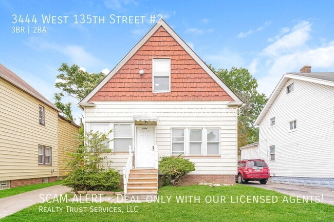 Primary Photo - 3444 W 135th St