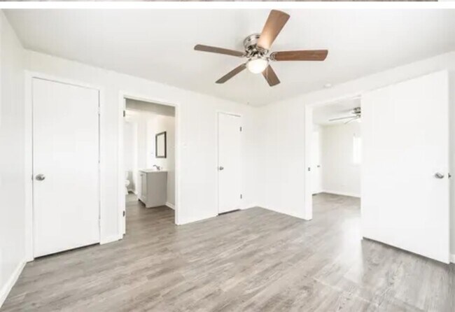 Building Photo - 6608 Georgianna Dr