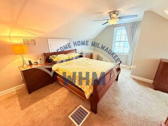 Building Photo - 3934 S 3rd St