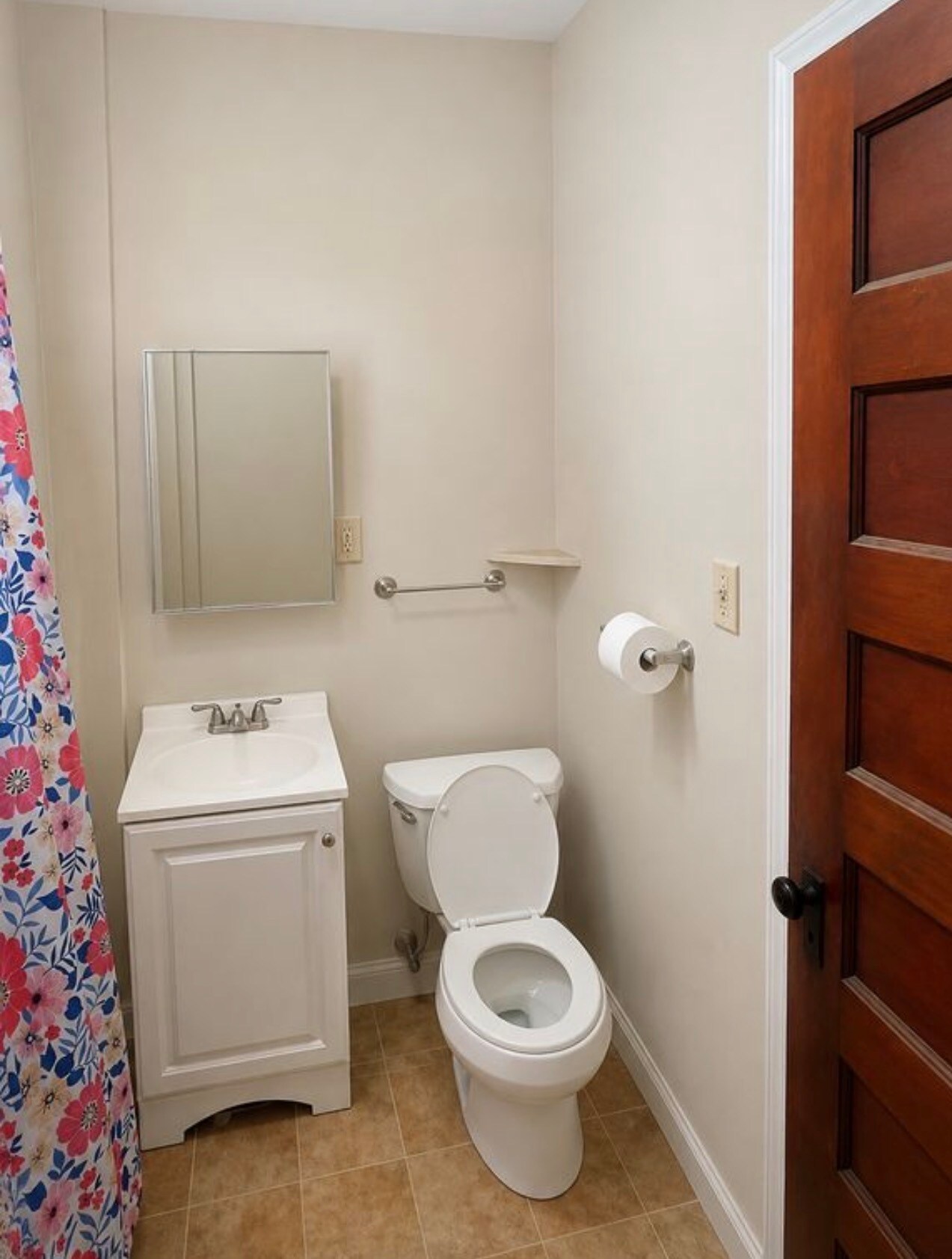 Building Photo - 239 Quinnipiac St