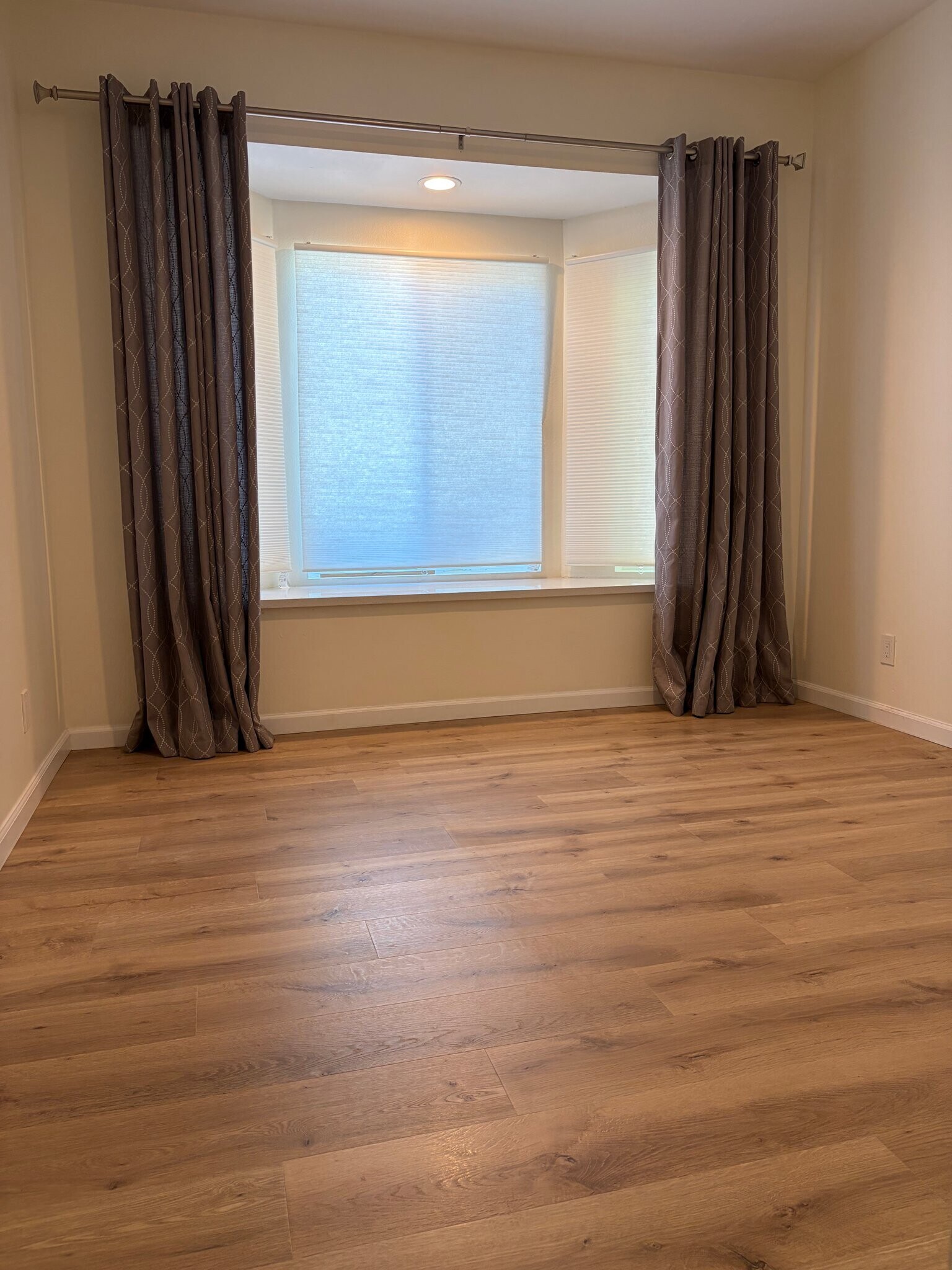Building Photo - 4512 Darcelle Dr