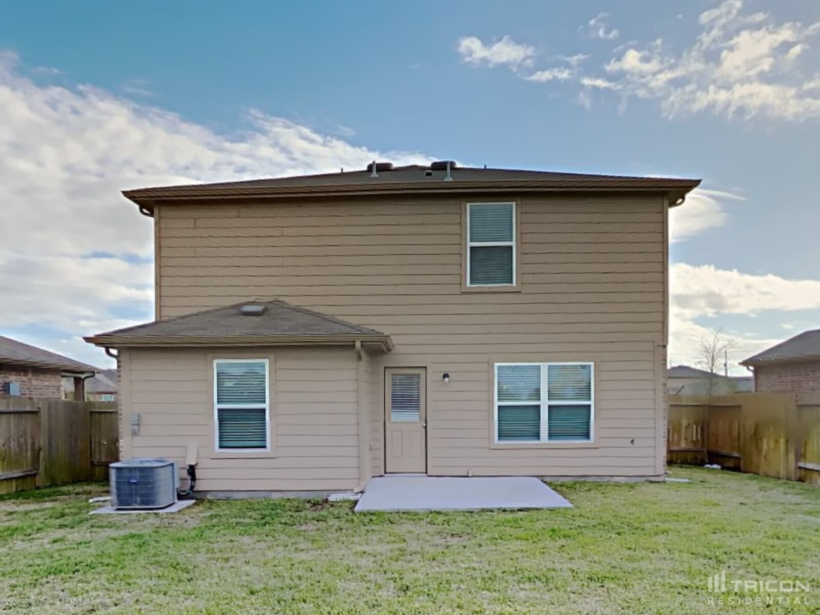 Building Photo - 441 Palomino Stand Dr