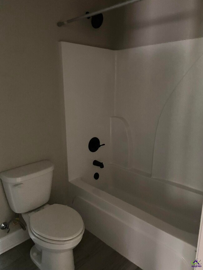 Building Photo - 315 Lasso Drive