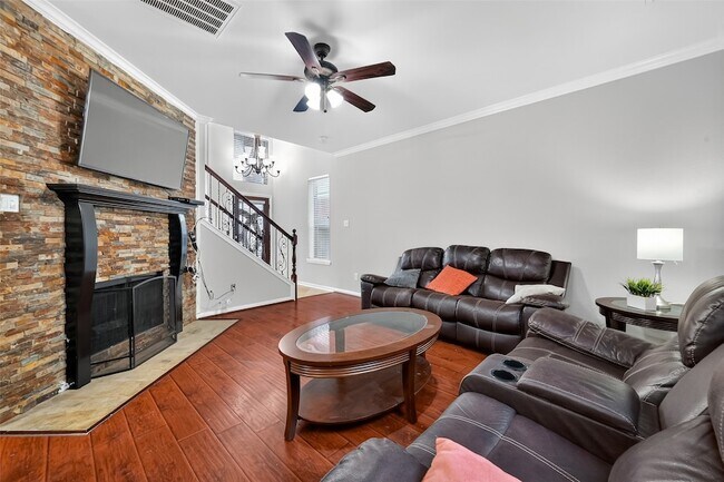 Building Photo - 16602 Pademelon Dr