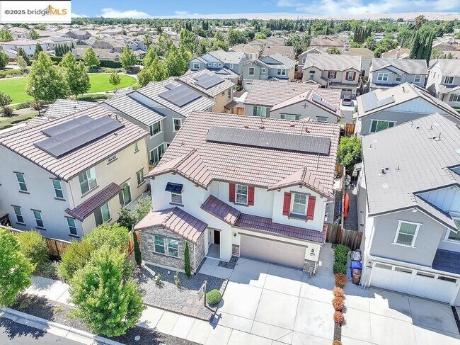 Building Photo - 278 Sespe Creek Ave.