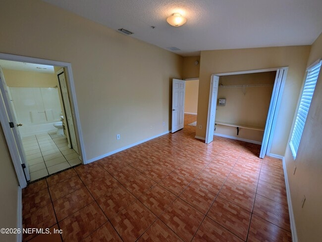Building Photo - 6051 Maggies Cir