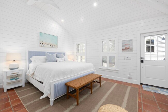 Building Photo - 89 Gibbs Ave