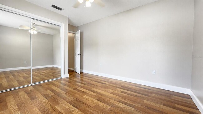 Building Photo - 2469 Lackland Ave