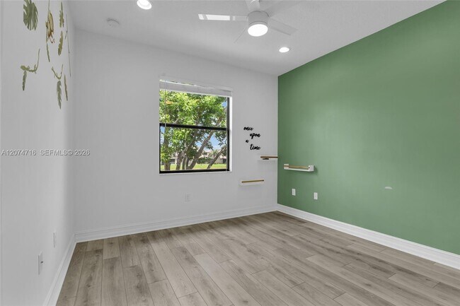 Building Photo - 8089 Ironstone Dr