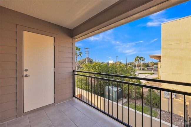 Building Photo - 16 N 23rd St