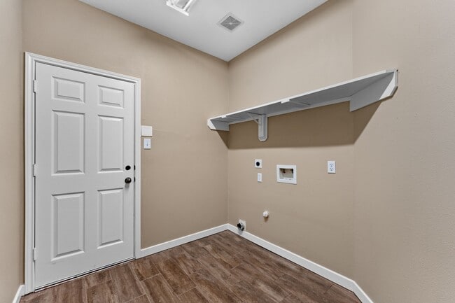 Building Photo - 21146 Terrace Vine Ln