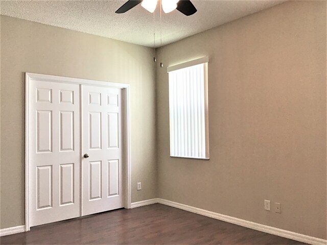 Building Photo - 5039 Adair Oak Dr