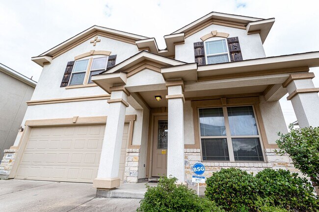 Primary Photo - 3 Bedrooms, 2.5 Bathrooms – Stylish and Co...