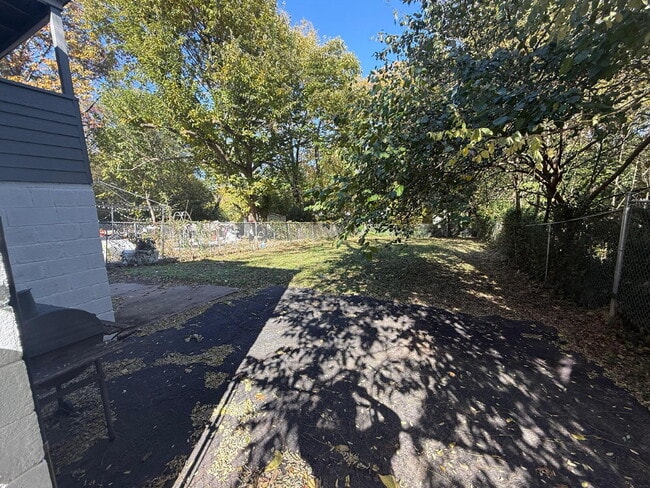 Building Photo - Charming 2-Bedroom Home for Rent in Jennin...