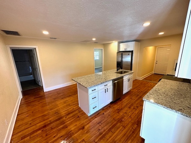 Building Photo - 2418 Crill Ave