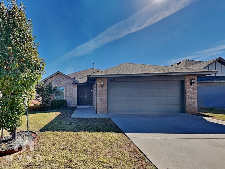 Primary Photo - 3048 NW 182nd St