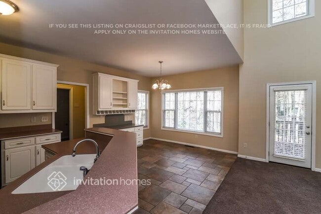 Building Photo - 1269 Hadaway Ct NE