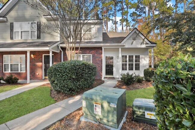 Building Photo - Charming 3 Bedroom Home in the Towns of Buckwalter!!
