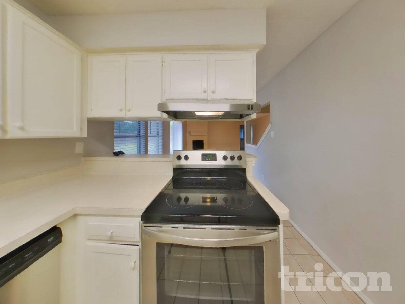 Building Photo - 6705 Lampe Ct