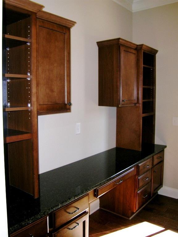 Building Photo - 1630 Bramble Bush Way