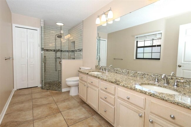 Building Photo - 2021 Arbor Way