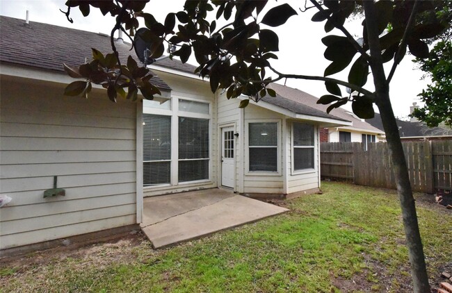 Building Photo - 1210 Ivory Meadow Ln