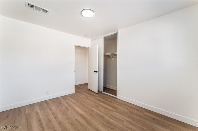 Building Photo - 1648 J St