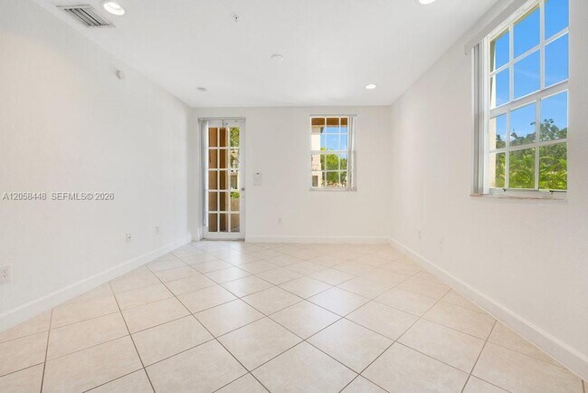 Building Photo - 480 SW 147th Ave