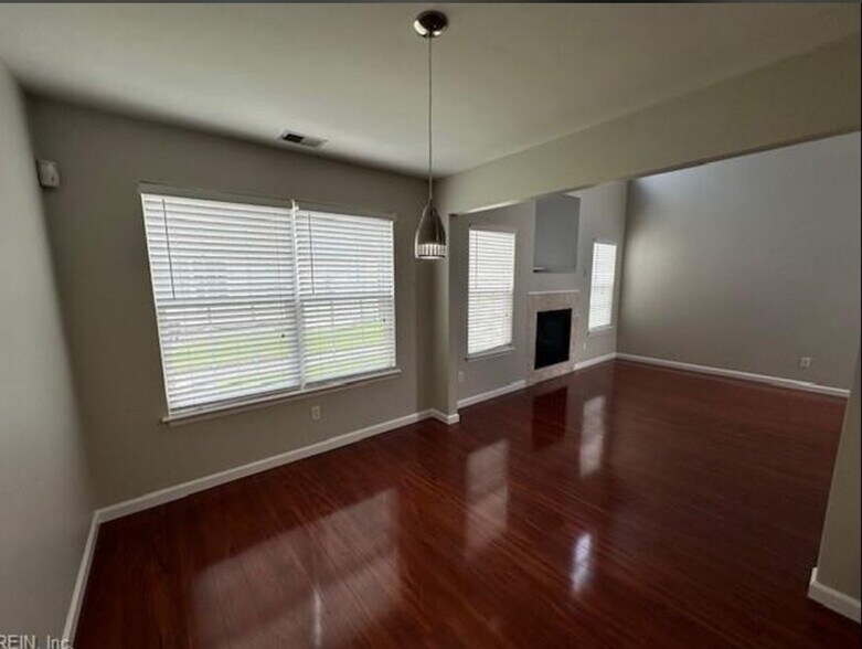 Building Photo - 4404 Glen Ellert Ct
