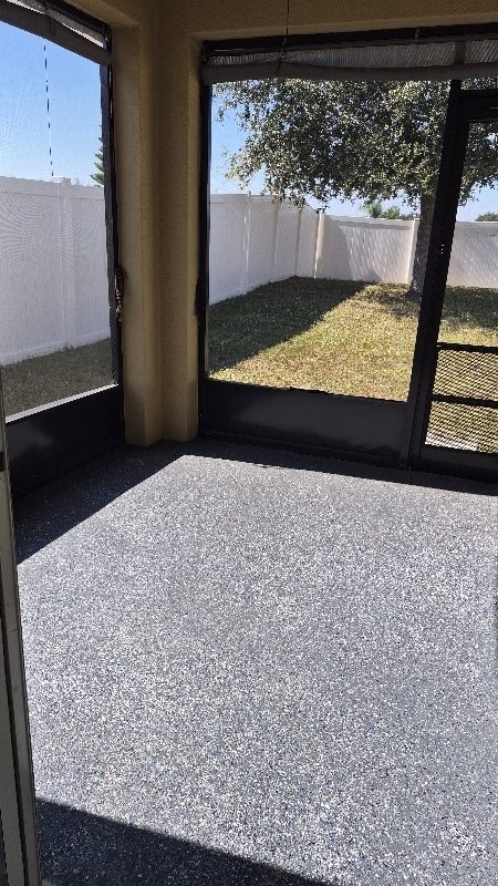 Building Photo - 136 Tracy Cir