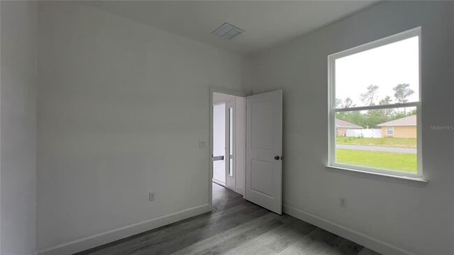 Building Photo - 16471 SW 27th Ave
