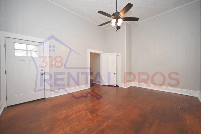 Building Photo - 608/610 S Bonner St