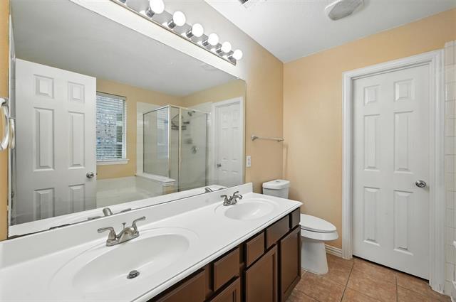 Building Photo - 224 Bluefinch Dr
